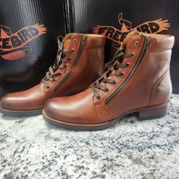 Freebird Men's Tan Leather Lace-Up Boots - Picture 1 of 4